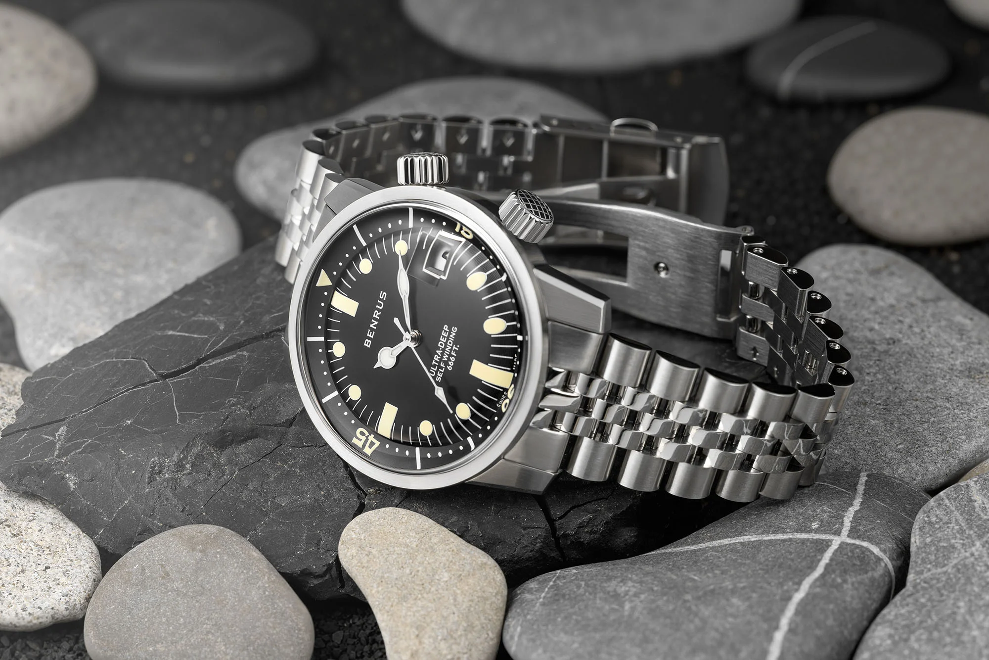 benrus ultra deep flyback